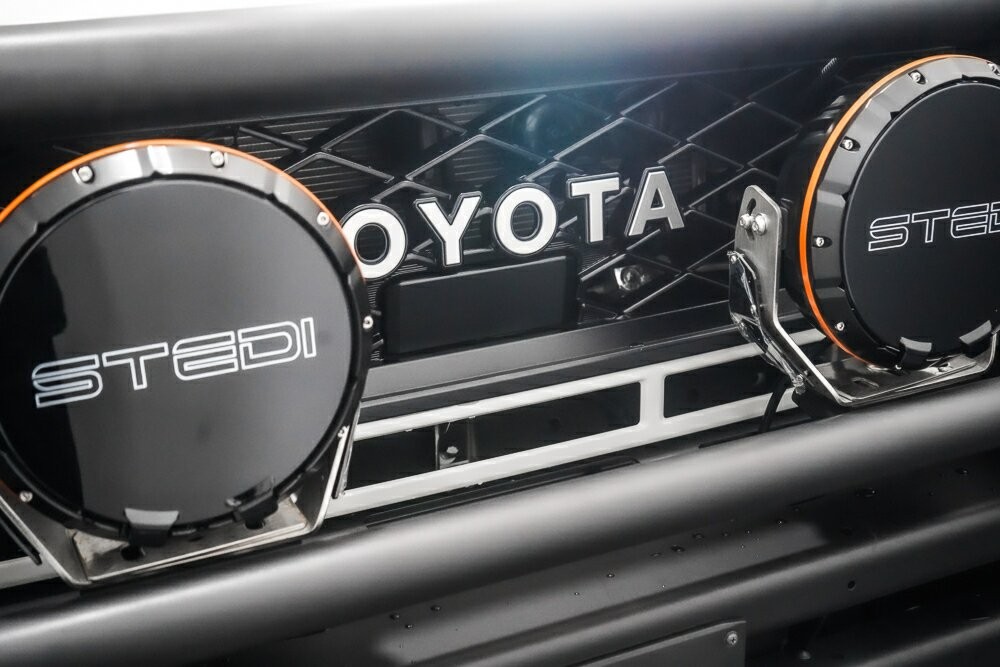 Toyota Landcruiser image 3