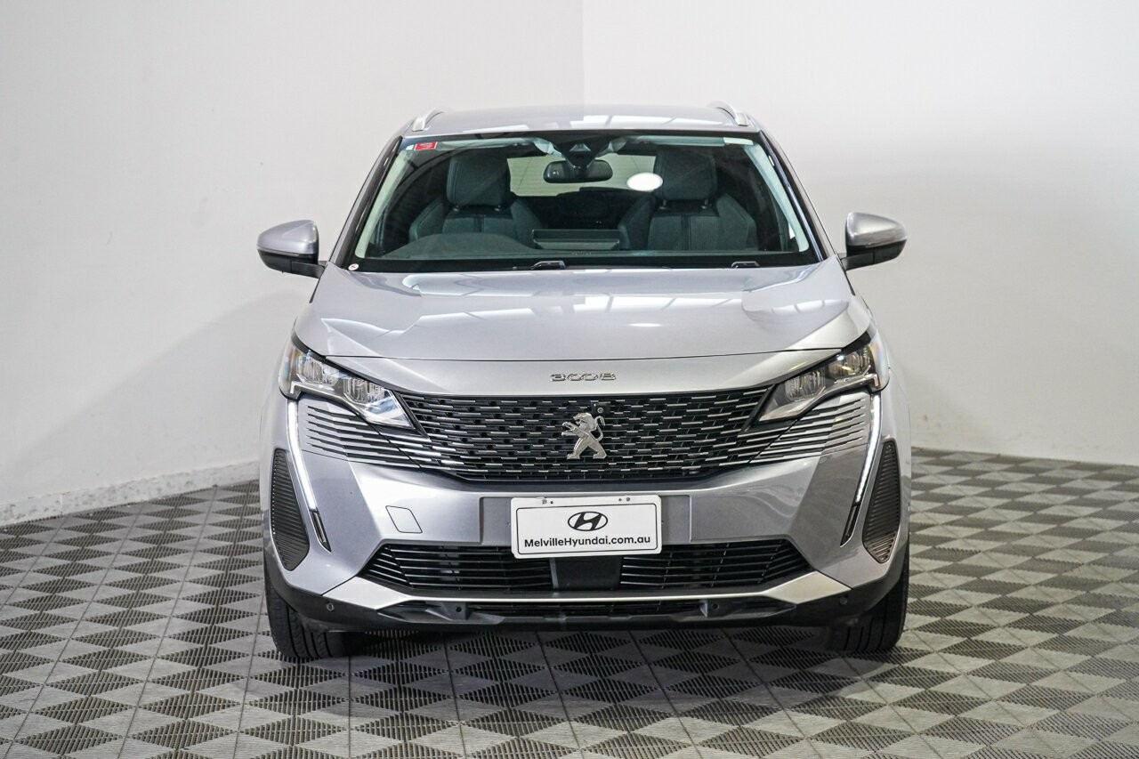 Peugeot 3008 image 3