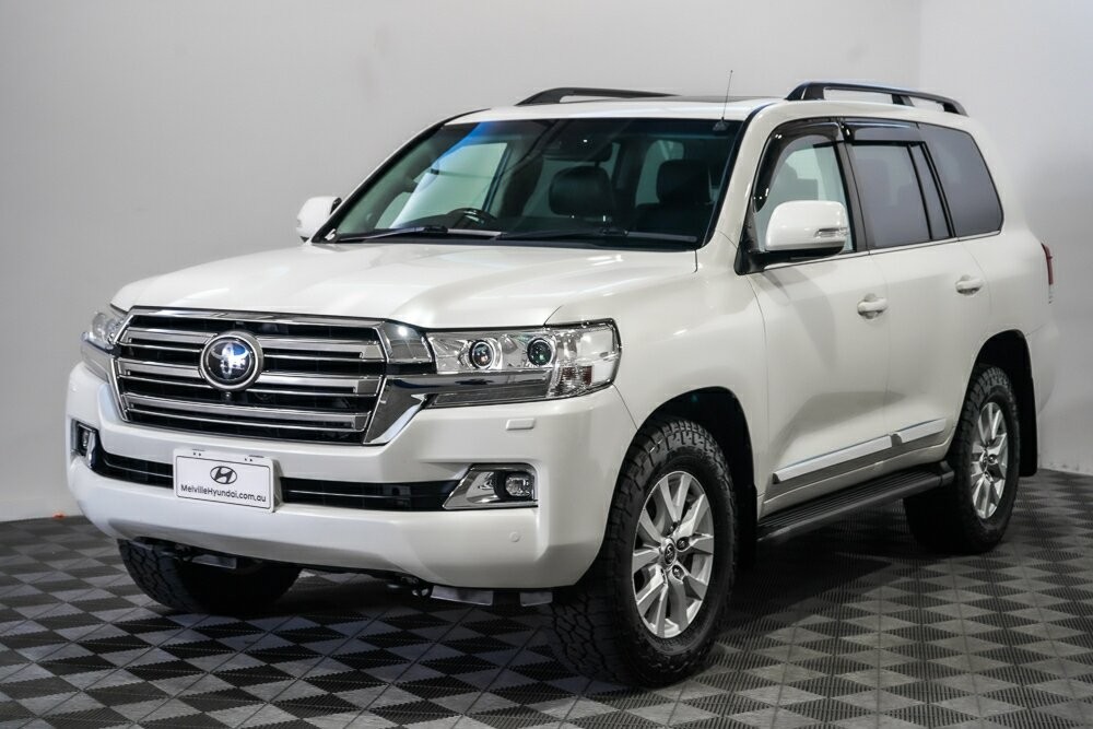 Toyota Landcruiser image 4