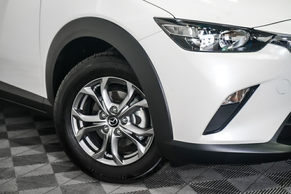 Mazda Cx-3 image 2