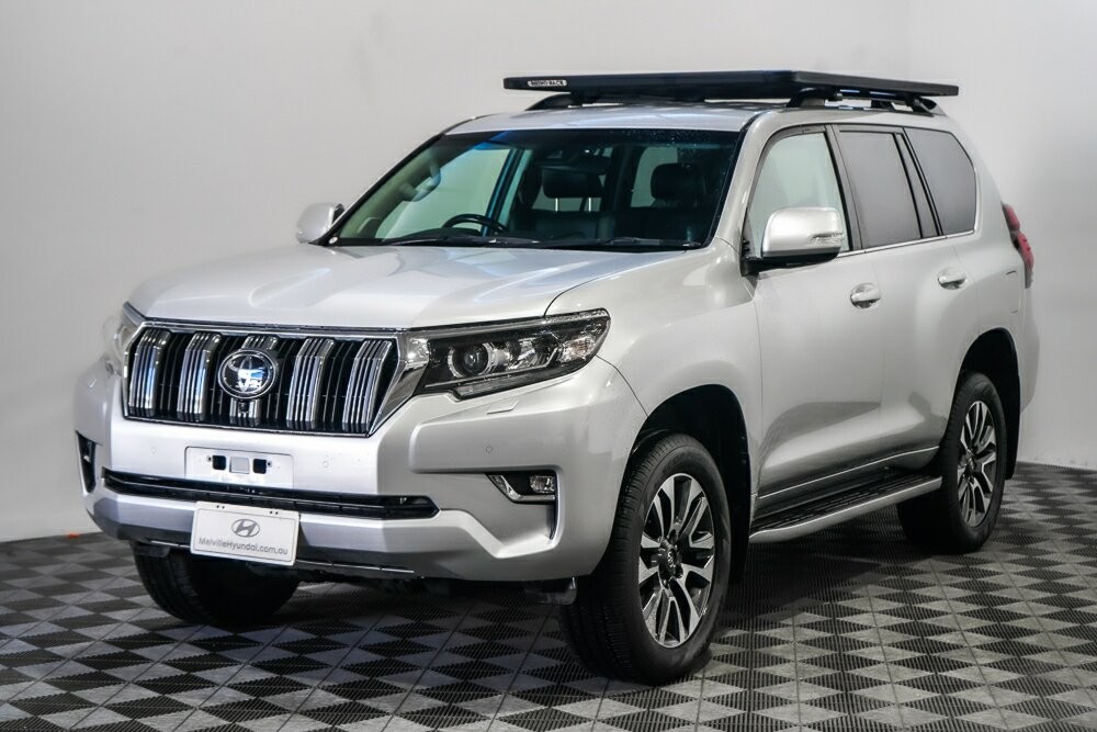 Toyota Landcruiser Prado image 4
