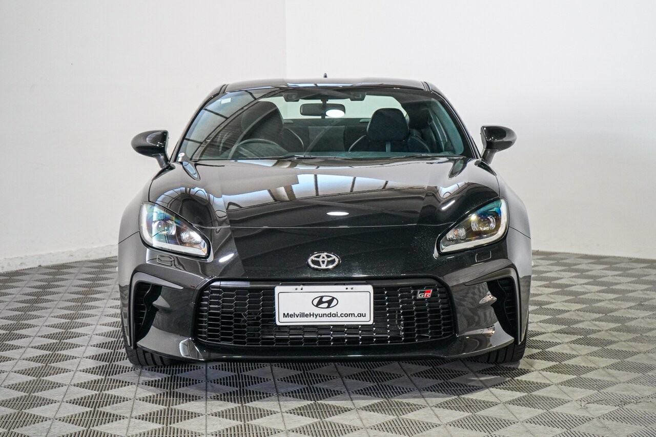 Toyota Gr86 image 3