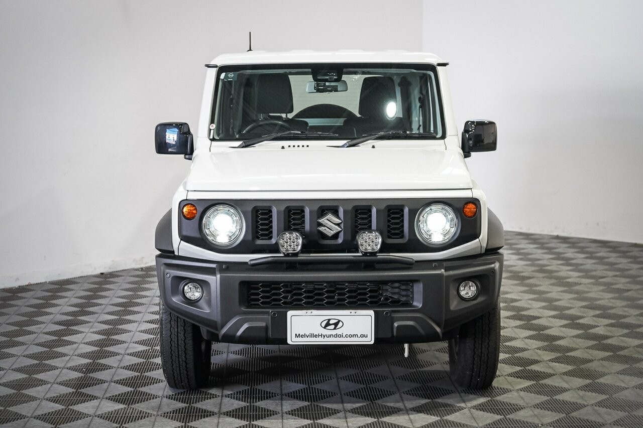 Suzuki Jimny image 4