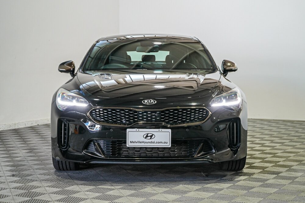 Kia Stinger image 3
