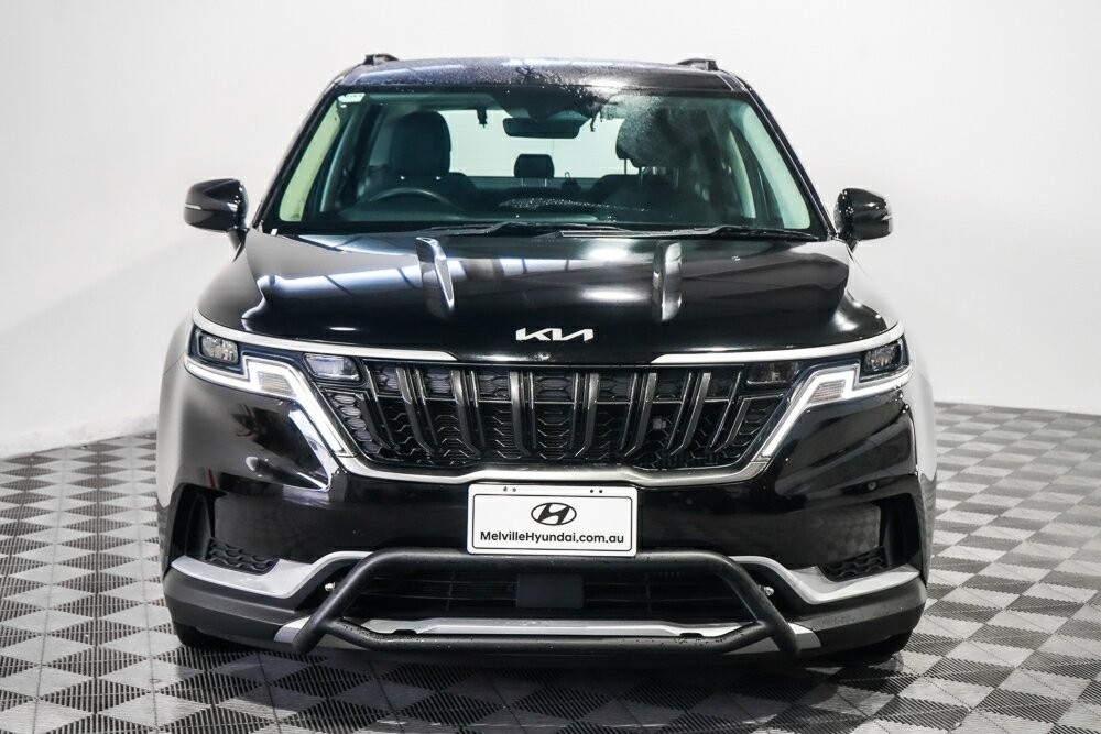 Kia Carnival image 3