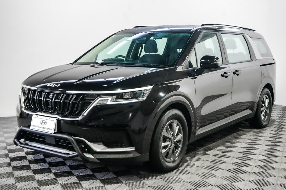 Kia Carnival image 4