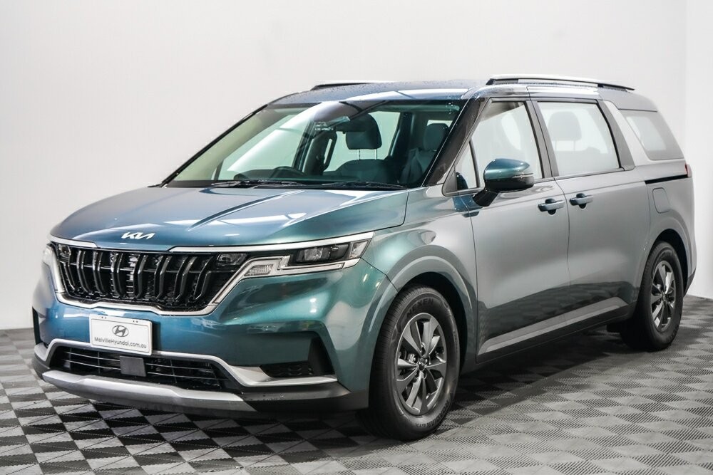 Kia Carnival image 3