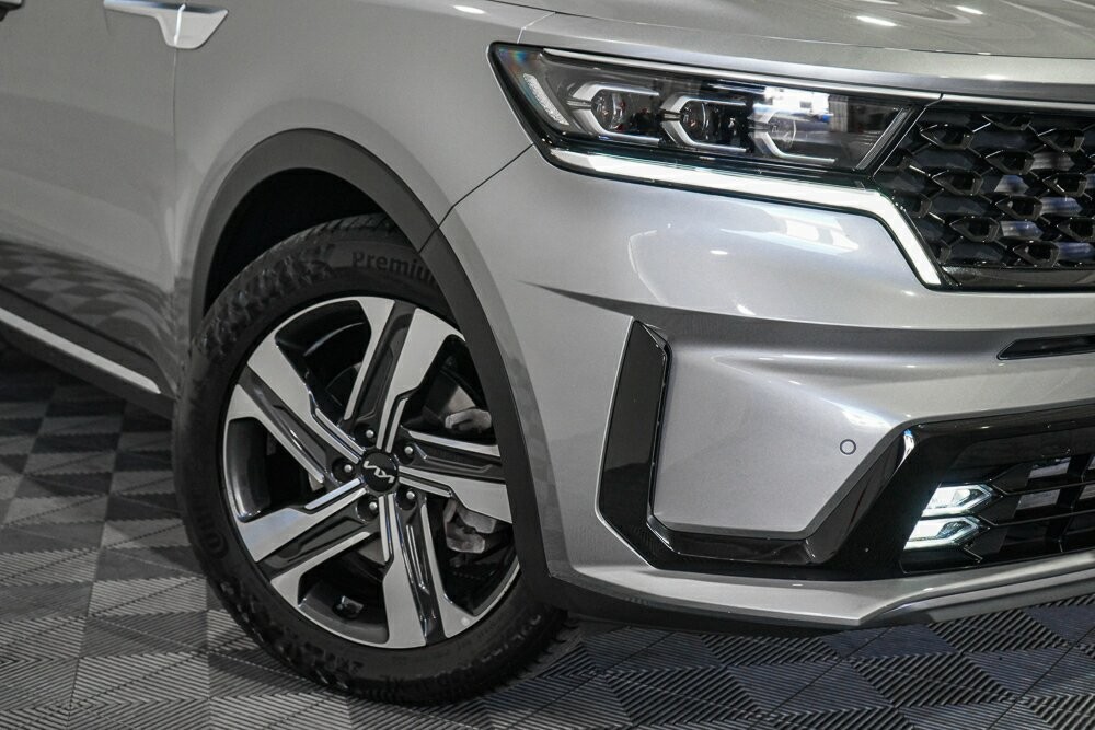 Kia Sorento image 2
