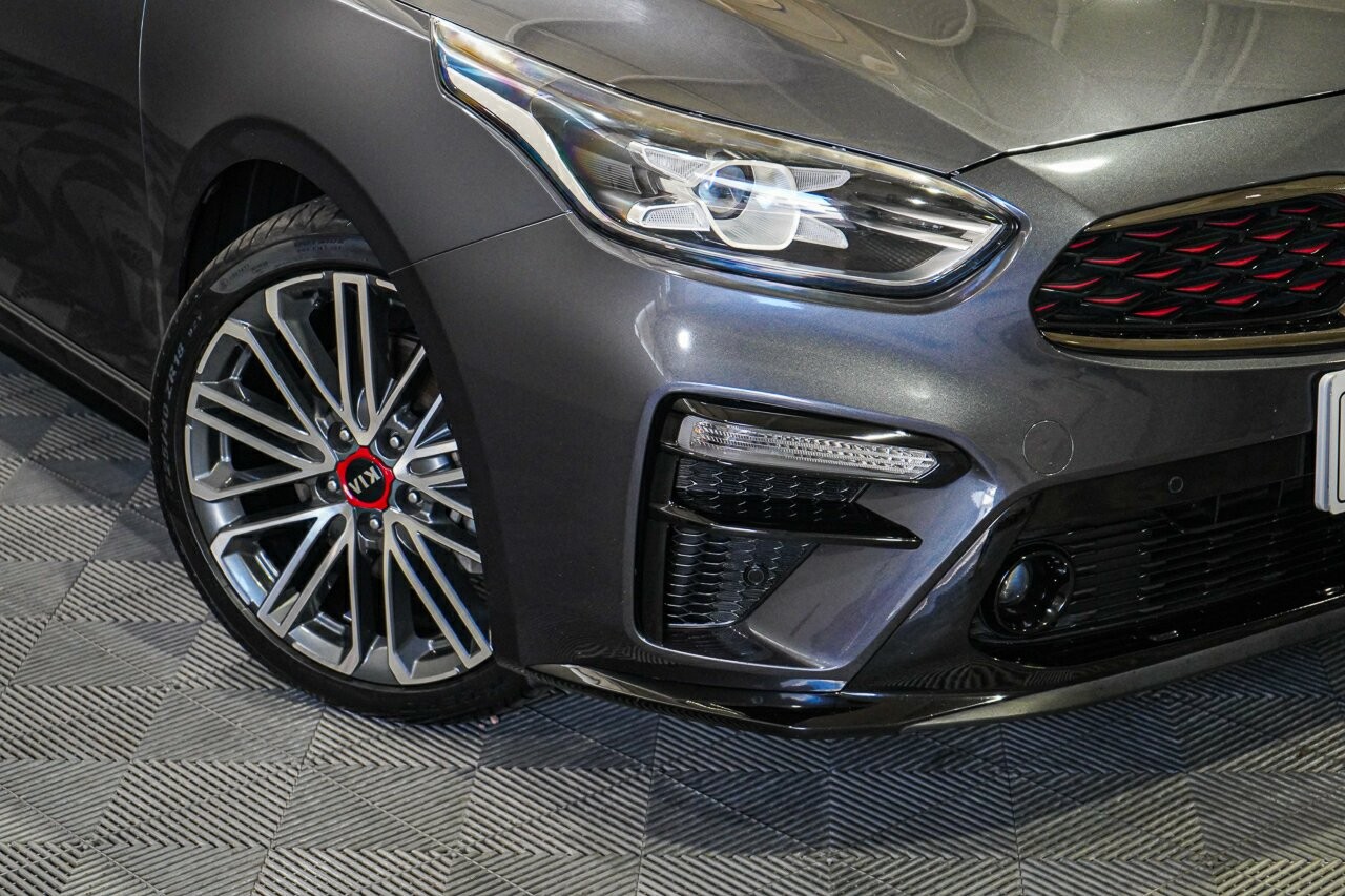 Kia Cerato image 2