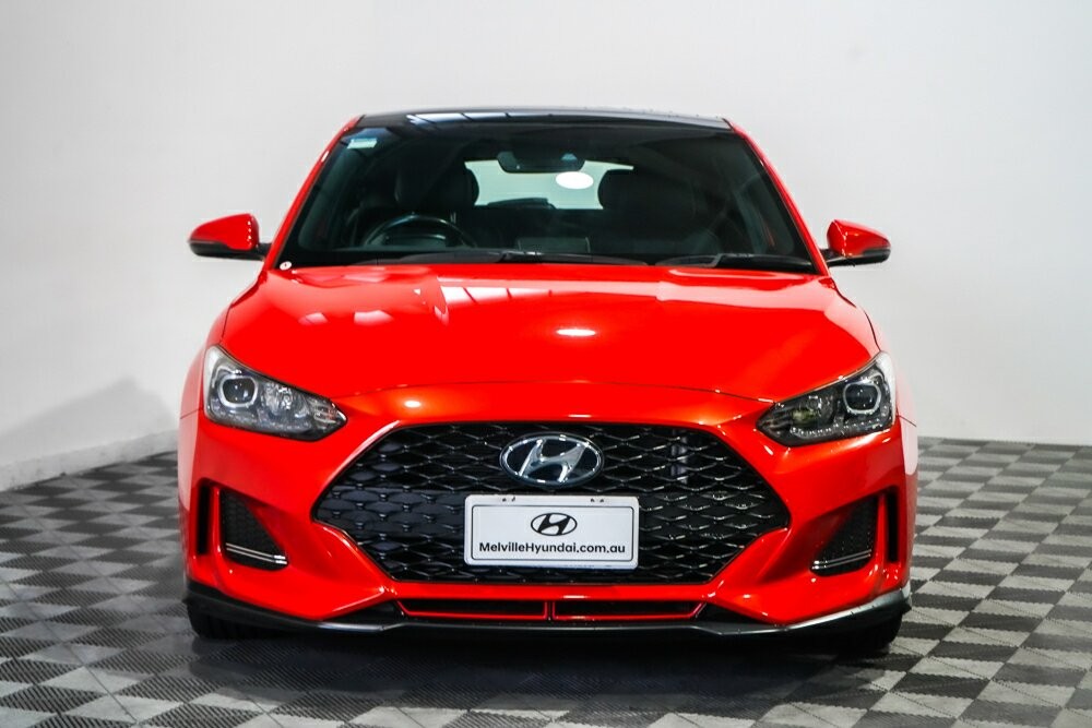 Hyundai Veloster image 2