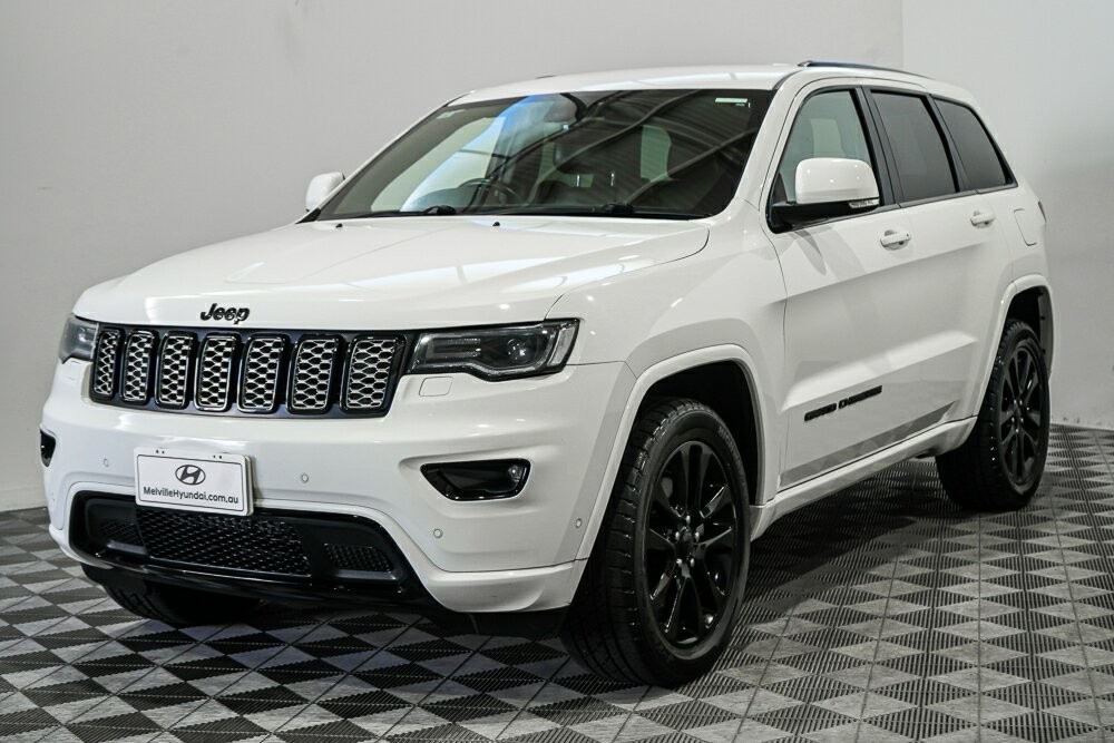 Jeep Grand Cherokee image 4