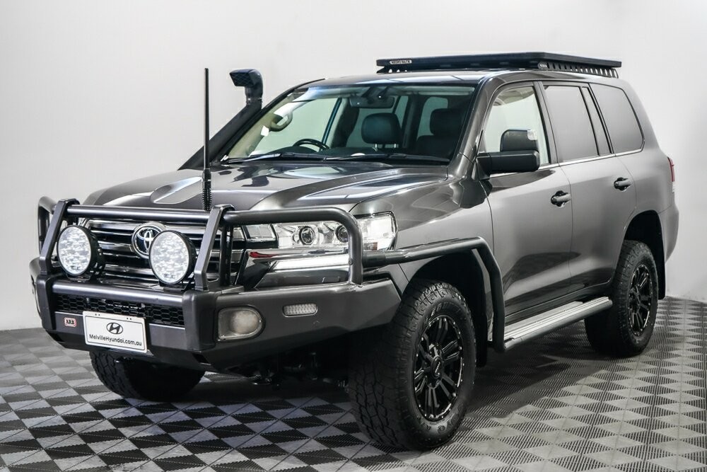 Toyota Landcruiser image 4