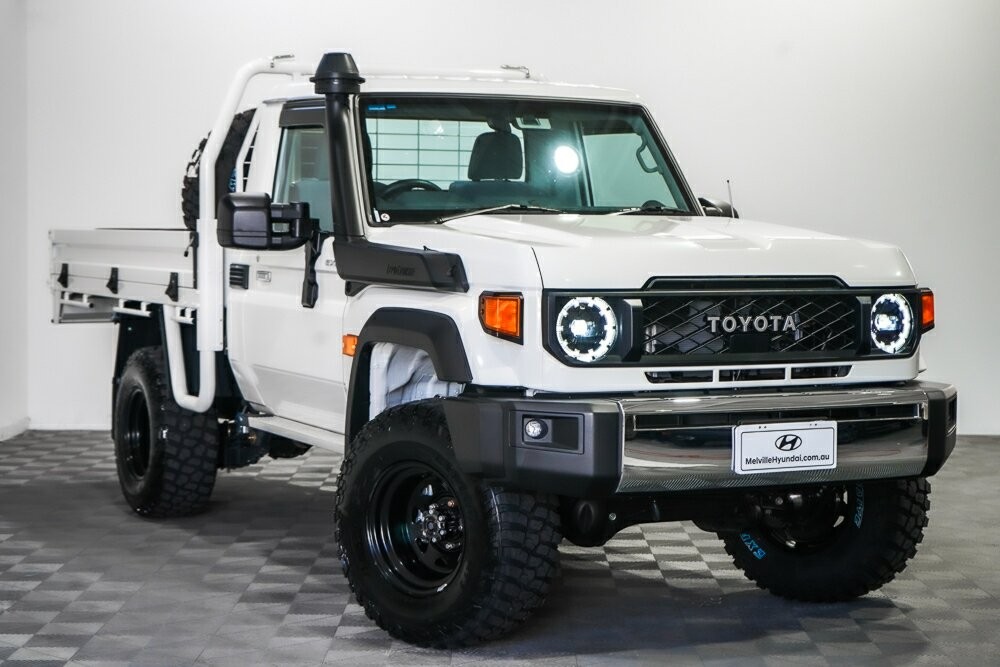 Toyota Landcruiser image 1