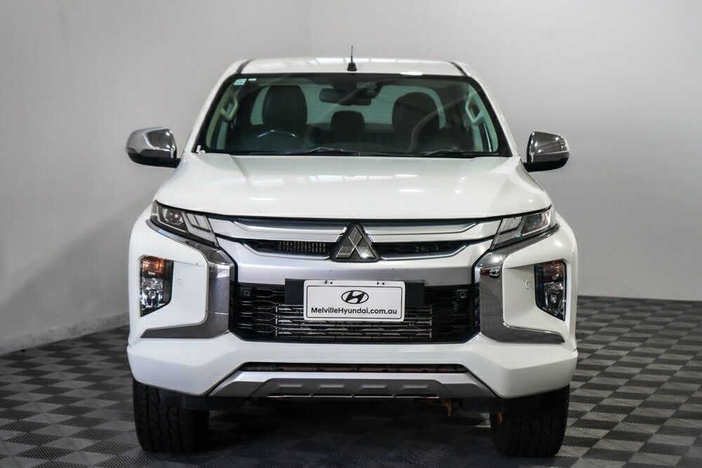 Mitsubishi Triton image 3