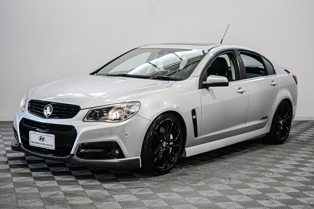 Holden Commodore image 4