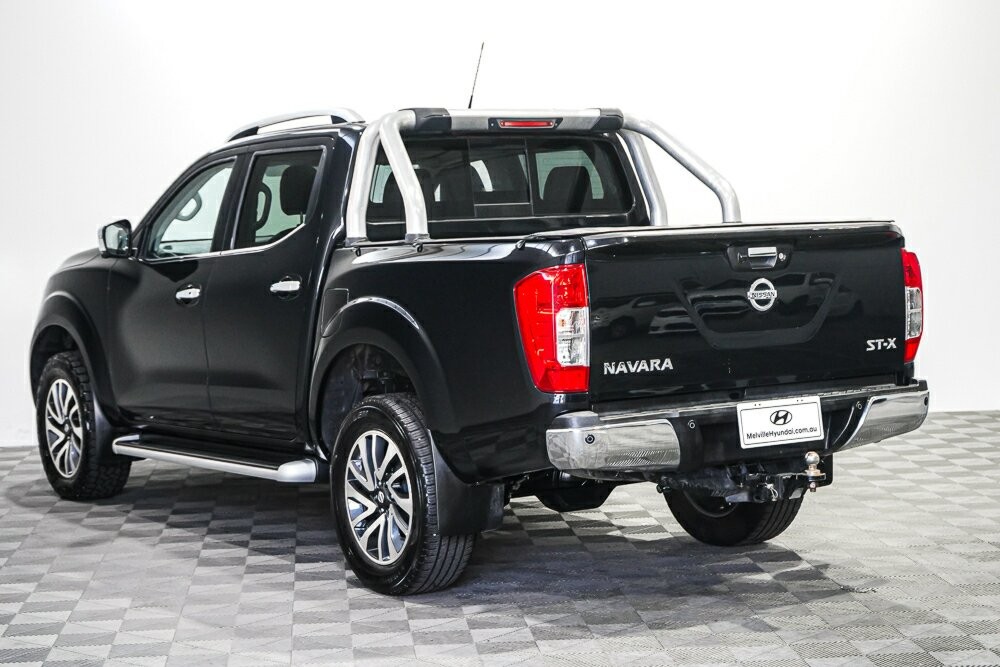 Nissan Navara image 4