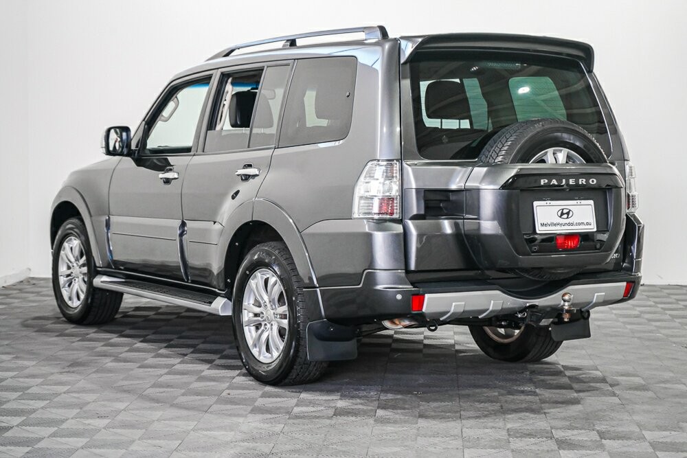 Mitsubishi Pajero image 4
