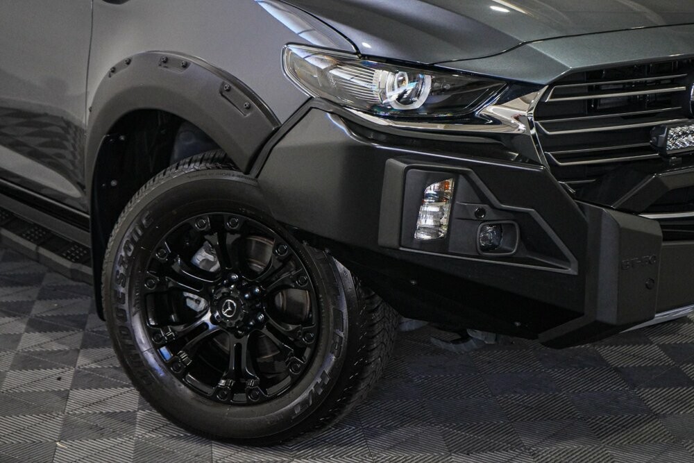Mazda Bt-50 image 2