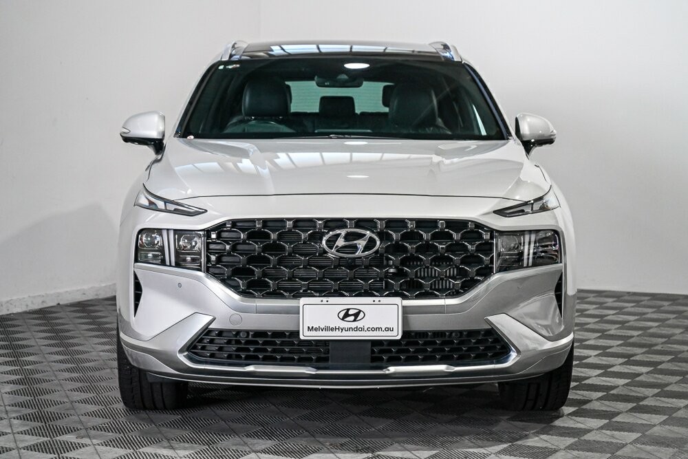 Hyundai Santa Fe image 3