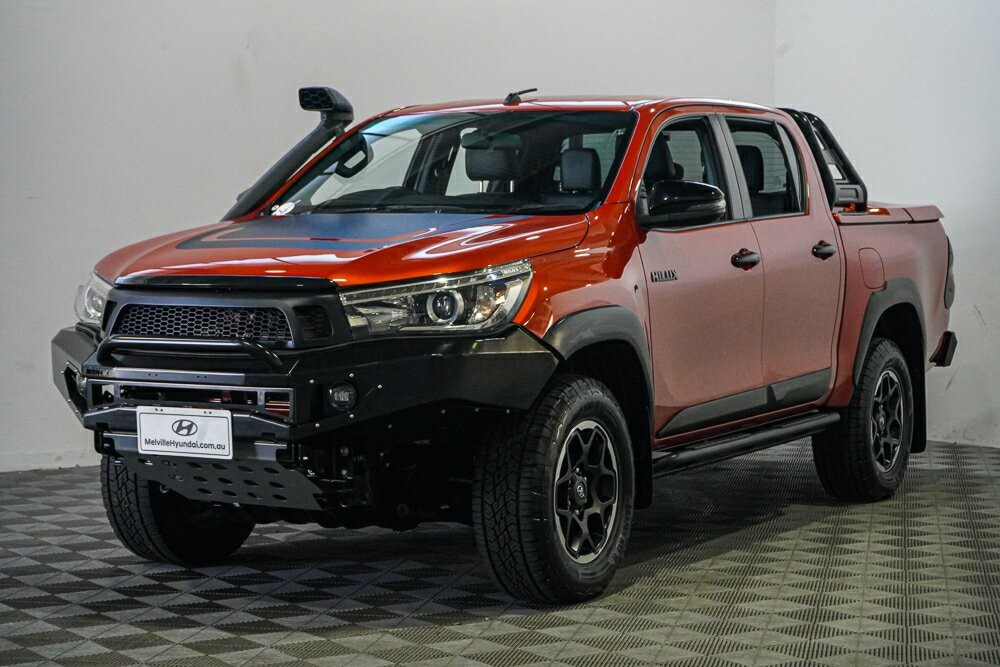 Toyota Hilux image 4
