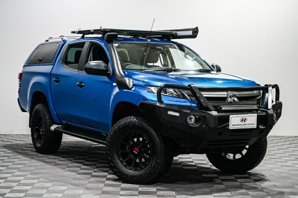 Mitsubishi Triton image 1