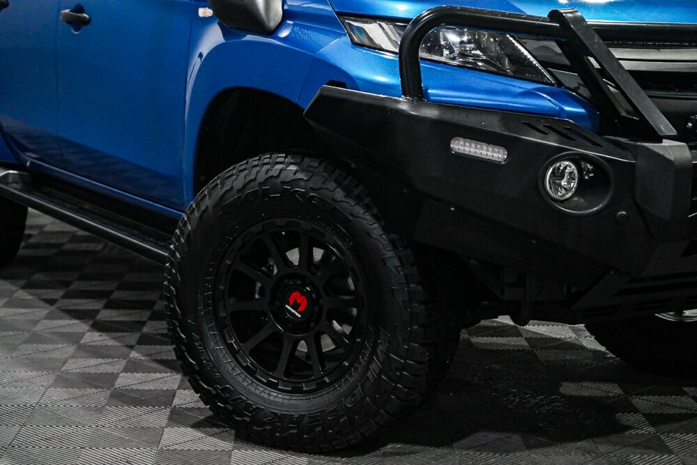 Mitsubishi Triton image 2
