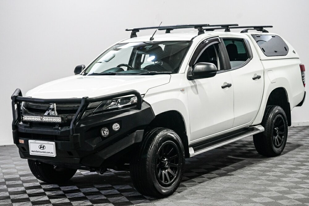 Mitsubishi Triton image 4