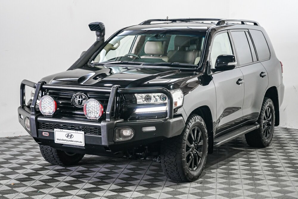 Toyota Landcruiser image 3
