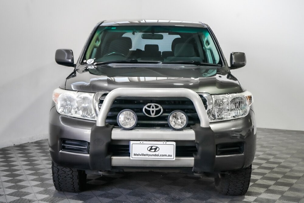Toyota Landcruiser image 3