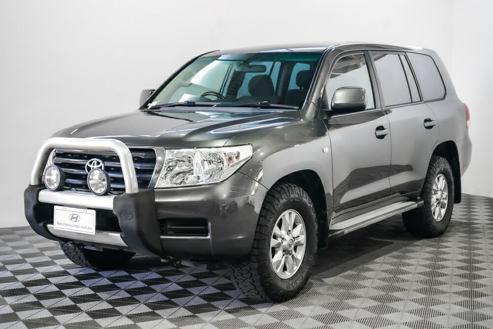 Toyota Landcruiser image 4