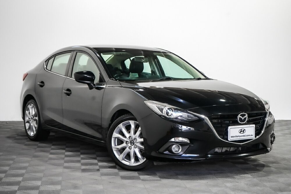 Mazda 3 image 1