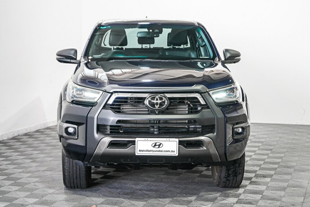 Toyota Hilux image 3