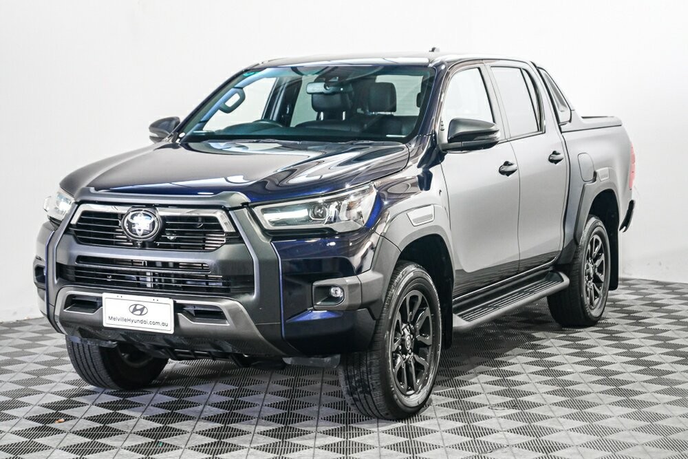 Toyota Hilux image 4