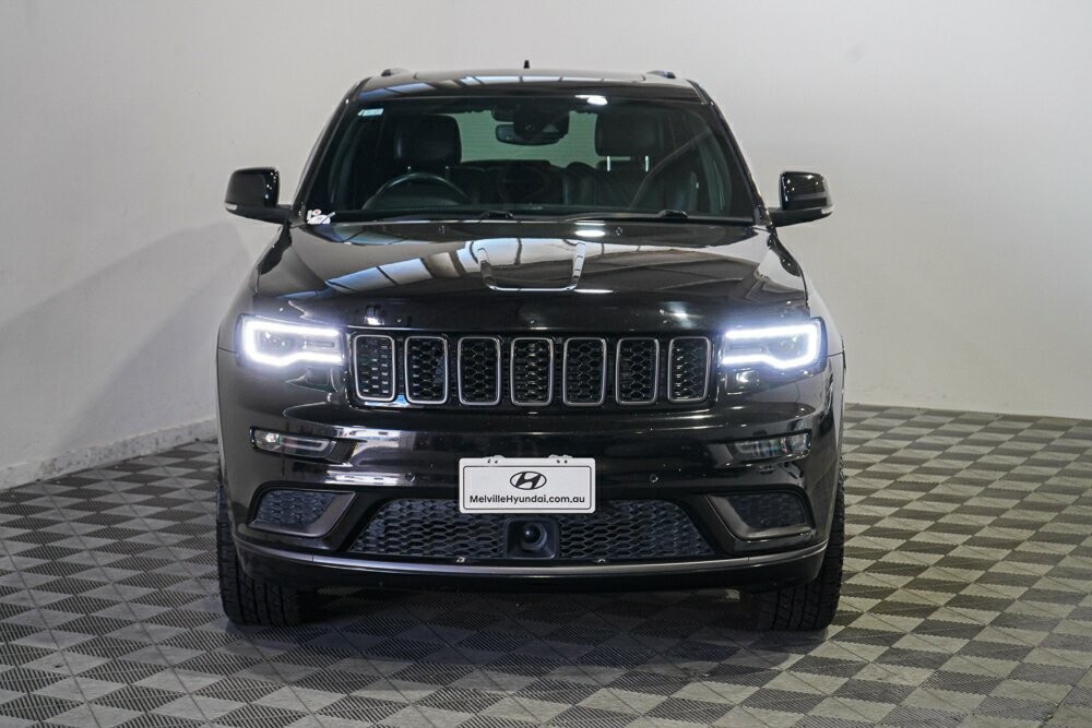 Jeep Grand Cherokee image 2