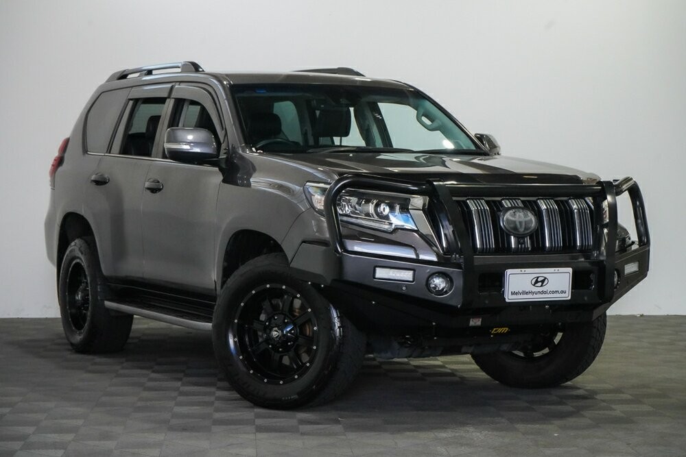 Toyota Landcruiser Prado image 1