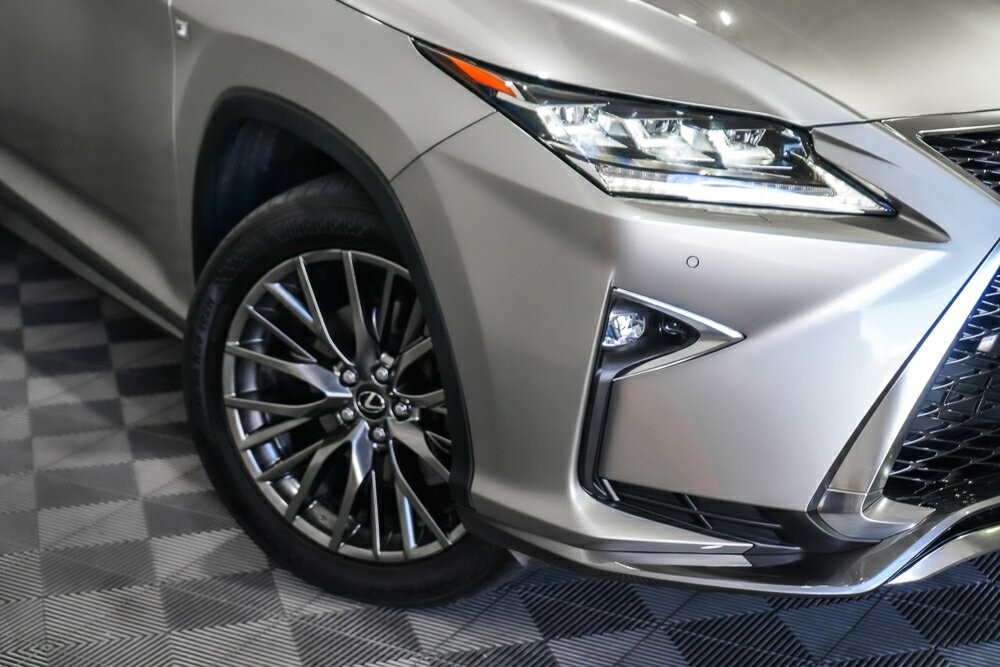Lexus Rx image 2