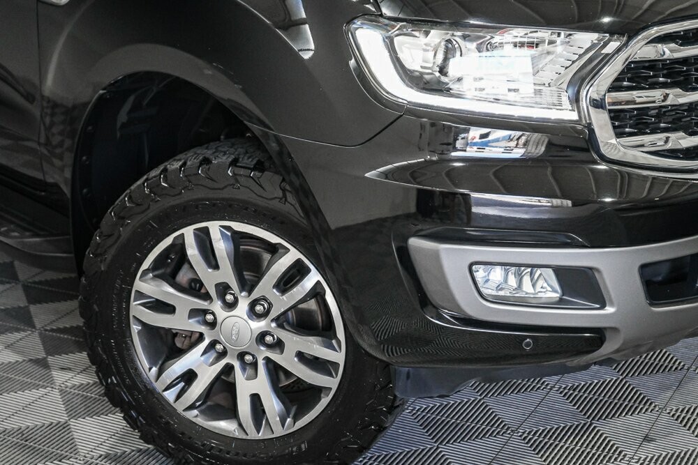 Ford Everest image 2