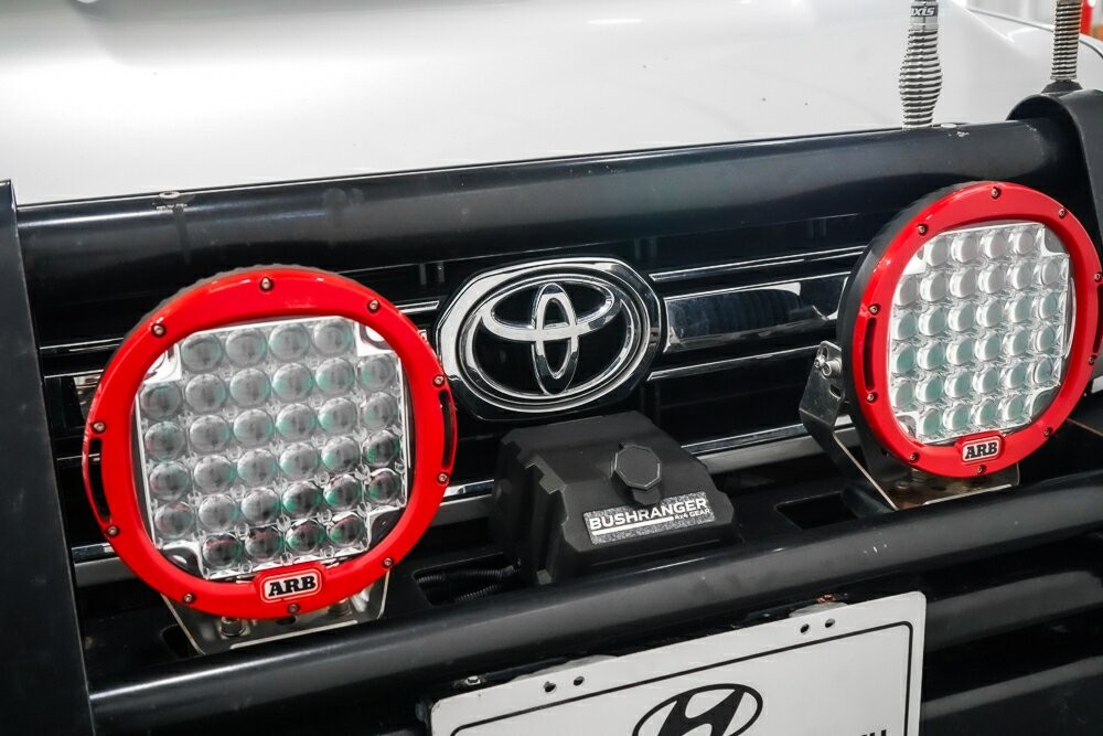 Toyota Landcruiser image 3
