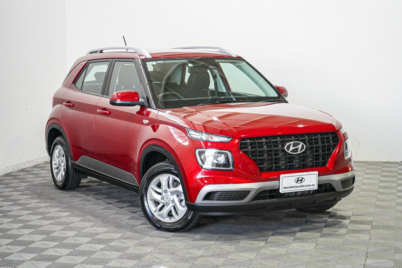Hyundai Venue image 1