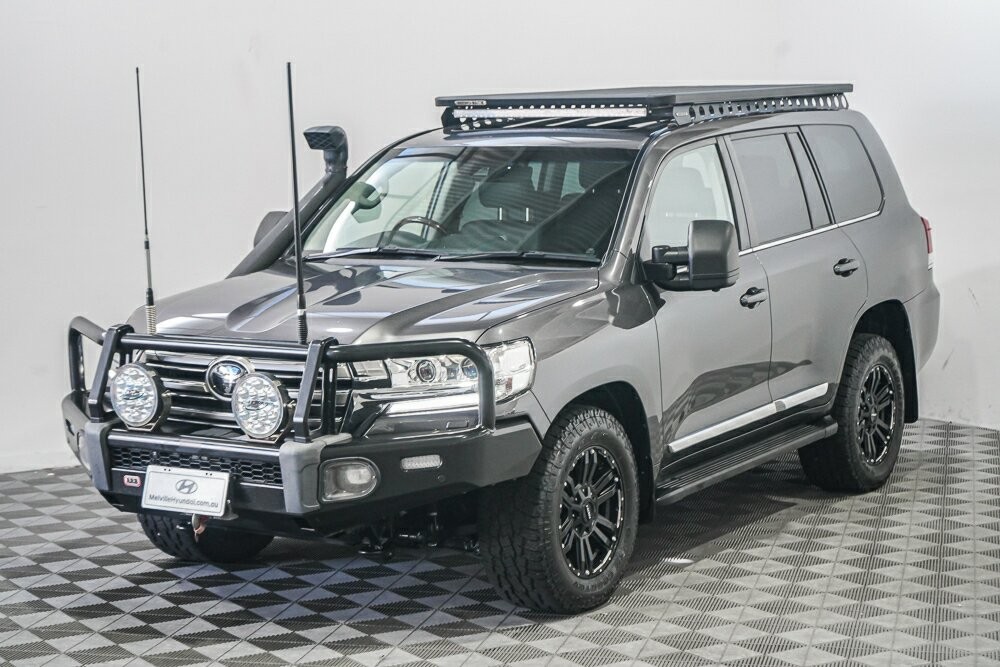 Toyota Landcruiser image 4