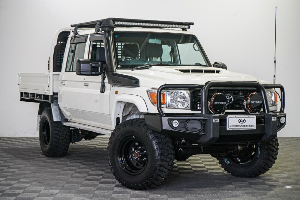 Toyota Landcruiser image 1