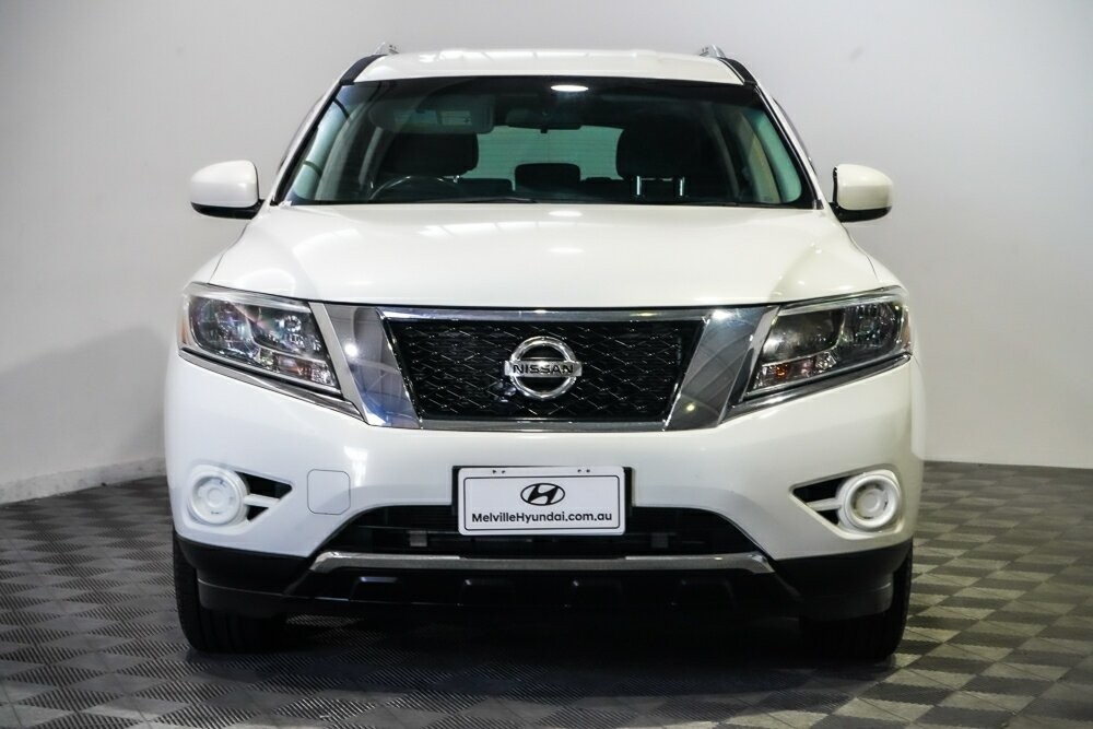 Nissan Pathfinder image 3