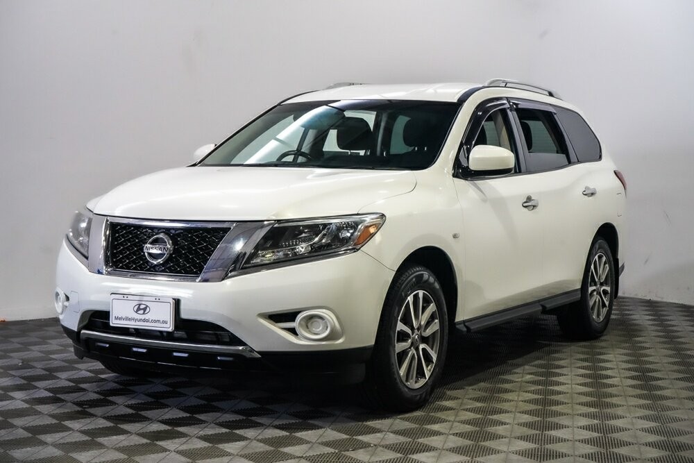 Nissan Pathfinder image 4