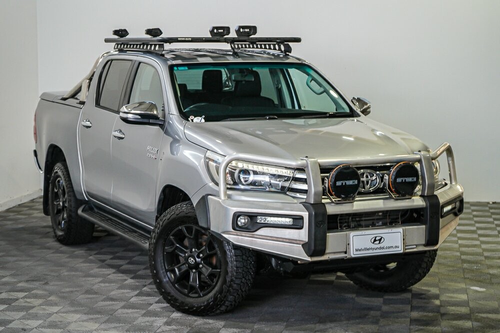 Toyota Hilux image 1