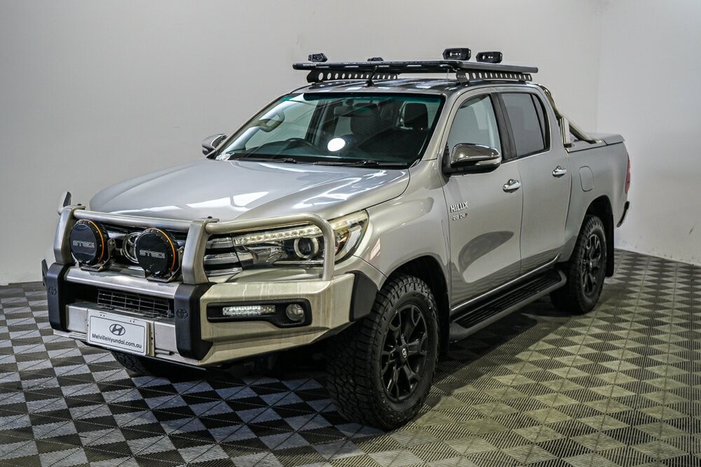 Toyota Hilux image 4