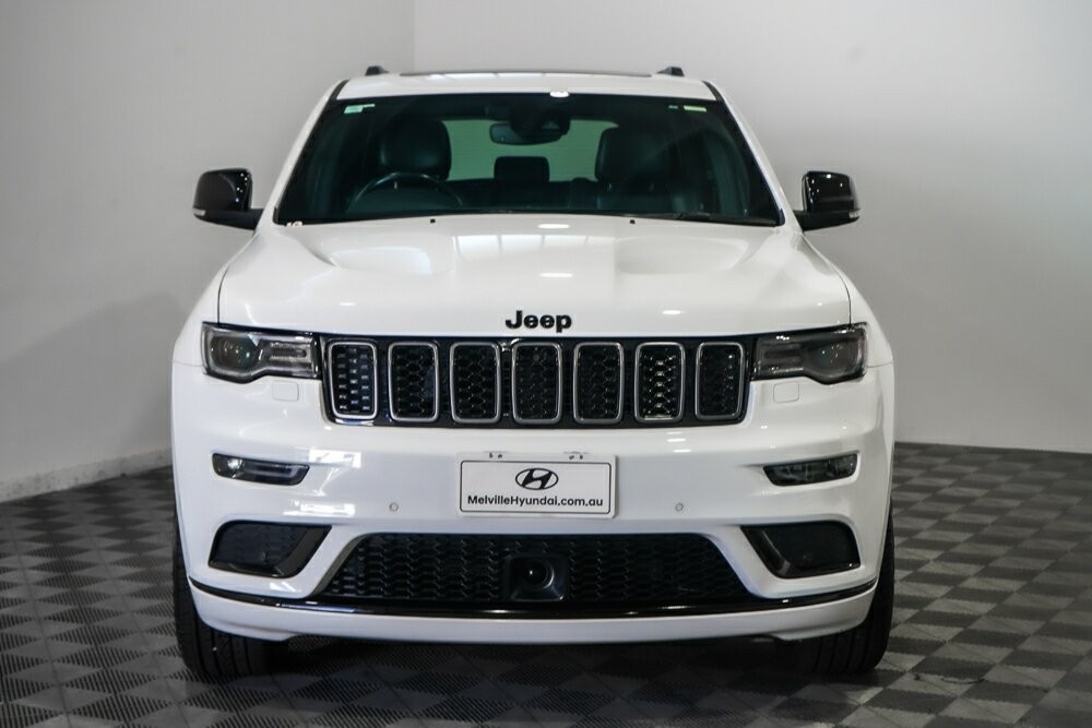 Jeep Grand Cherokee image 3