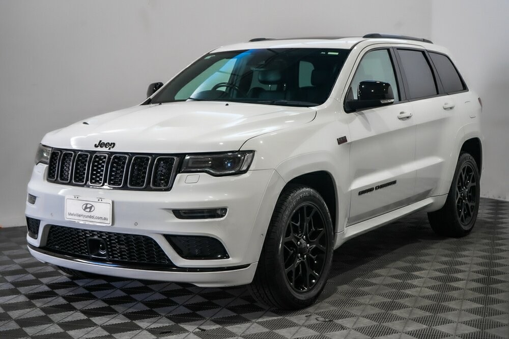 Jeep Grand Cherokee image 4