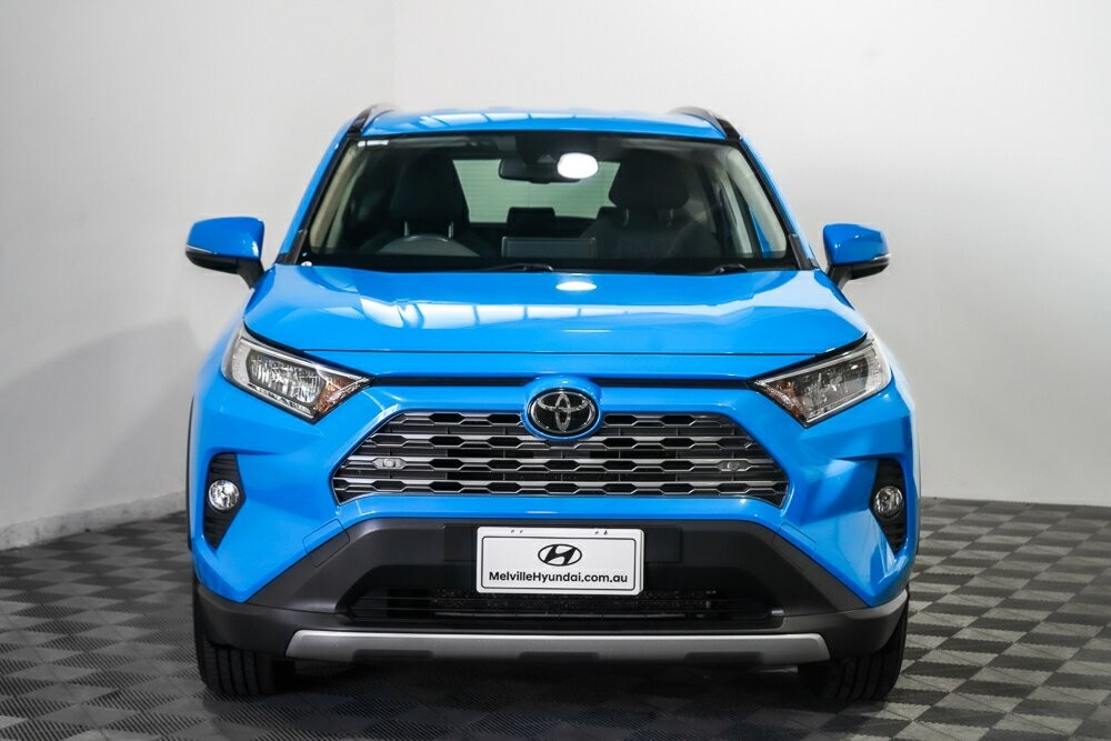Toyota Rav4 image 3