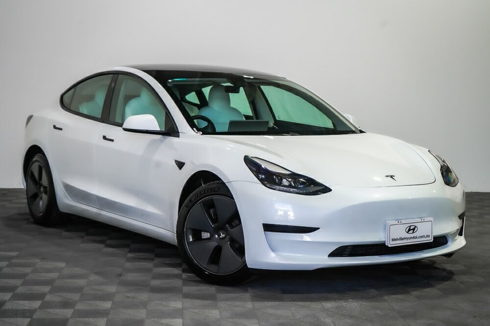 Tesla Model 3 image 1