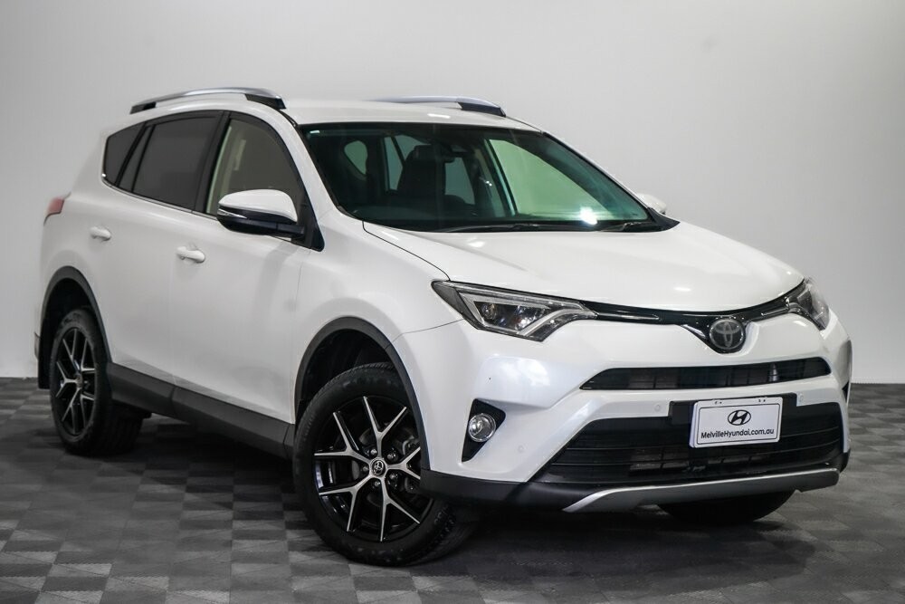 Toyota Rav4 image 1